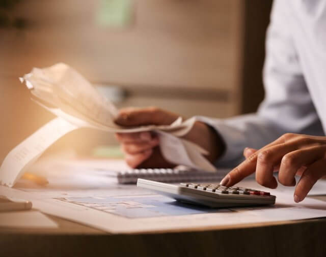 Cash Flow Management 101: Basics, Tips and Tricks